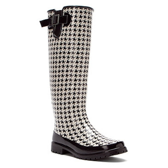 houndstooth rain boots